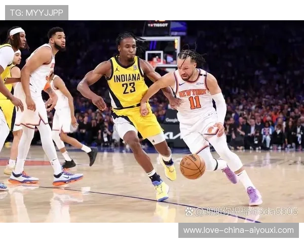 尼克斯替补最后时刻命中三分变成英雄